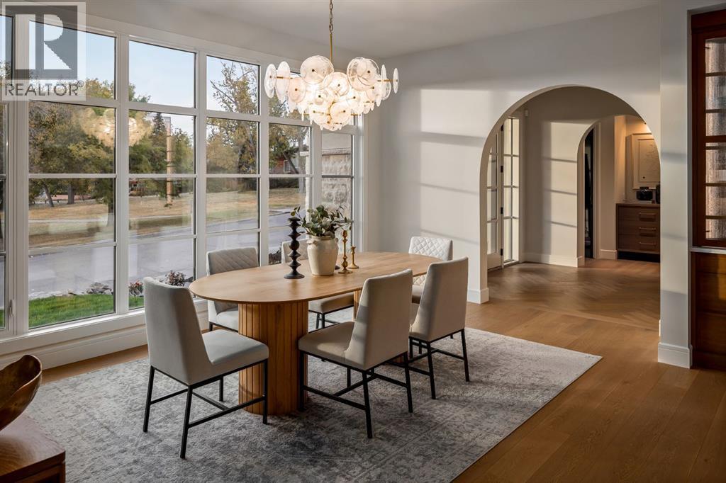 Dining Room Illuminated by West-Facing Triple Glazed Lux Windows - 2920 Toronto Crescent Nw, Calgary, AB - Indoor Photo Showing Dining Room