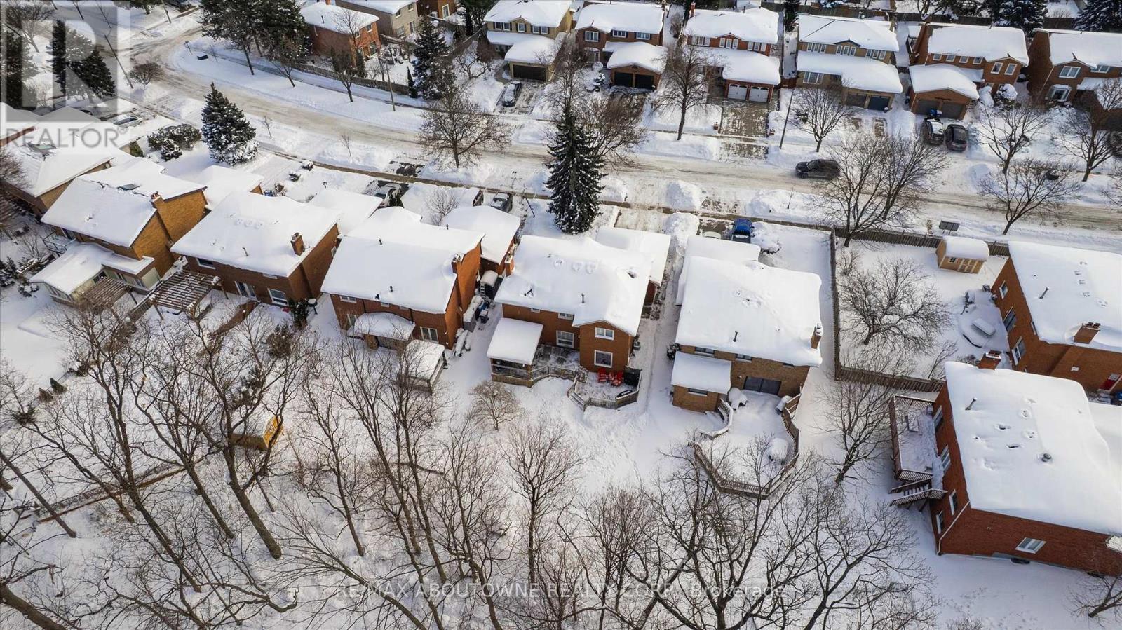 2421 Hargood Place, Mississauga, ON - Outdoor