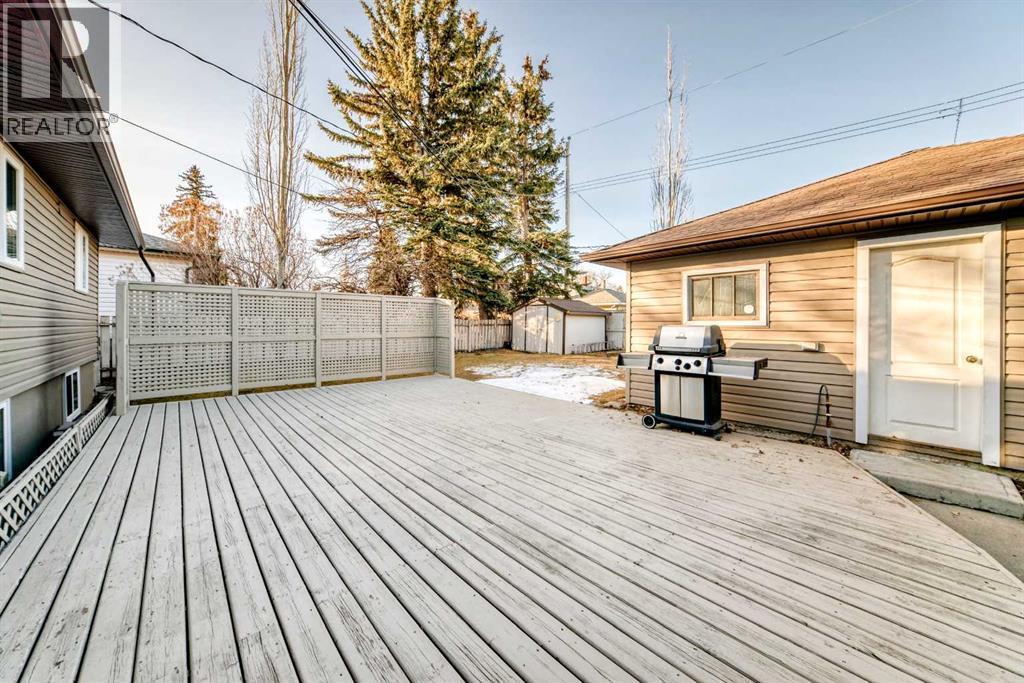 919 Robert Road Ne, Calgary, AB - Outdoor With Deck Patio Veranda With Exterior