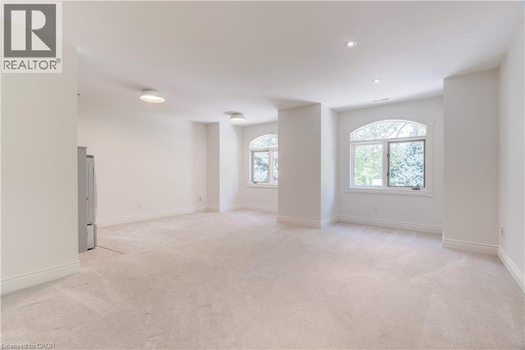 106 Appleby Place, Burlington, ON - Indoor Photo Showing Other Room