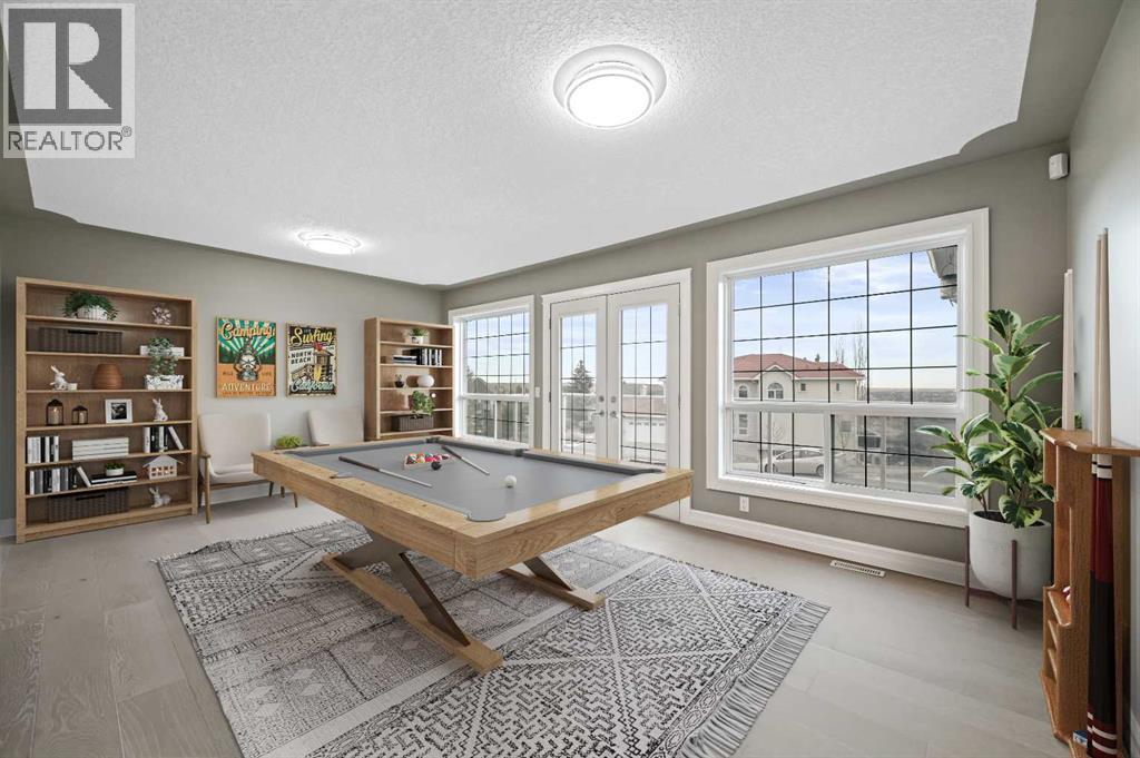 5619 Coach Hill Road Sw, Calgary, AB - Indoor Photo Showing Other Room