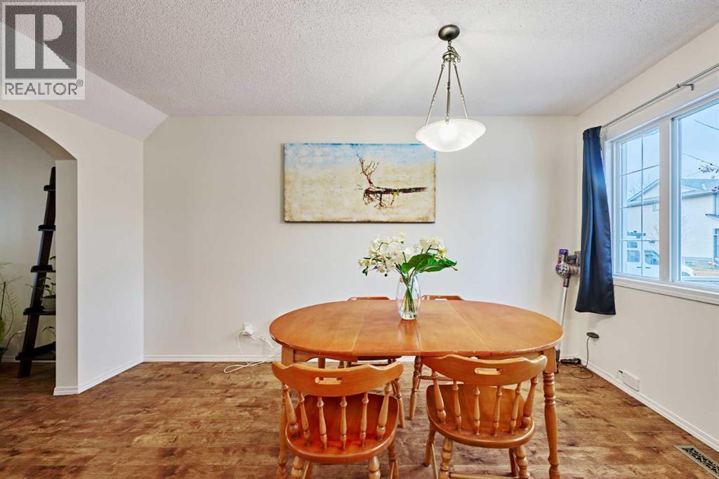 2366 Eversyde Avenue Sw, Calgary, AB - Indoor Photo Showing Dining Room
