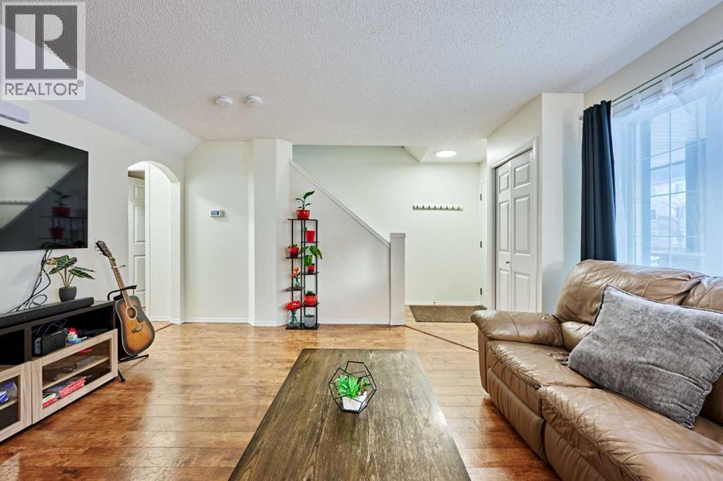 2366 Eversyde Avenue Sw, Calgary, AB - Indoor Photo Showing Living Room