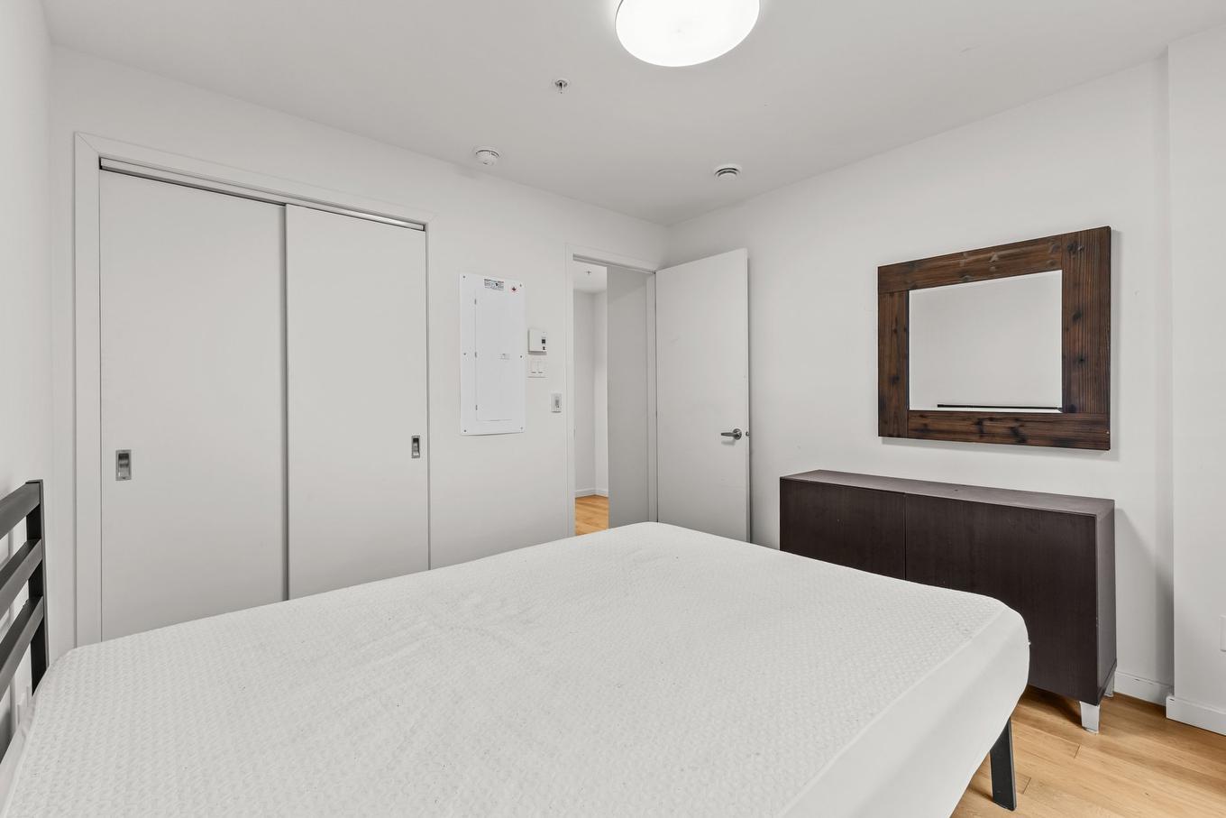 Bedroom - 558 Rue Nicolet, Montréal (Mercier/Hochelaga-Maisonneuve), QC - Indoor Photo Showing Bedroom