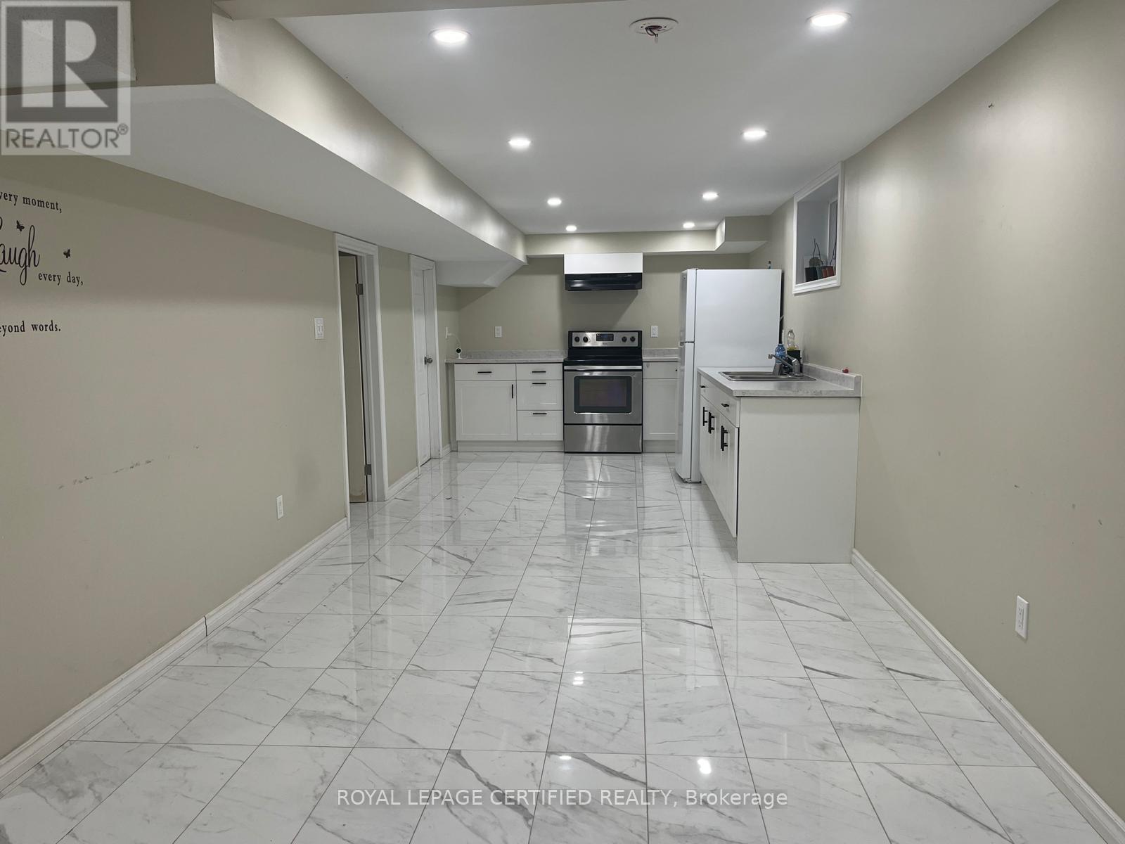 531 Scenic Drive, Hamilton, ON - Indoor