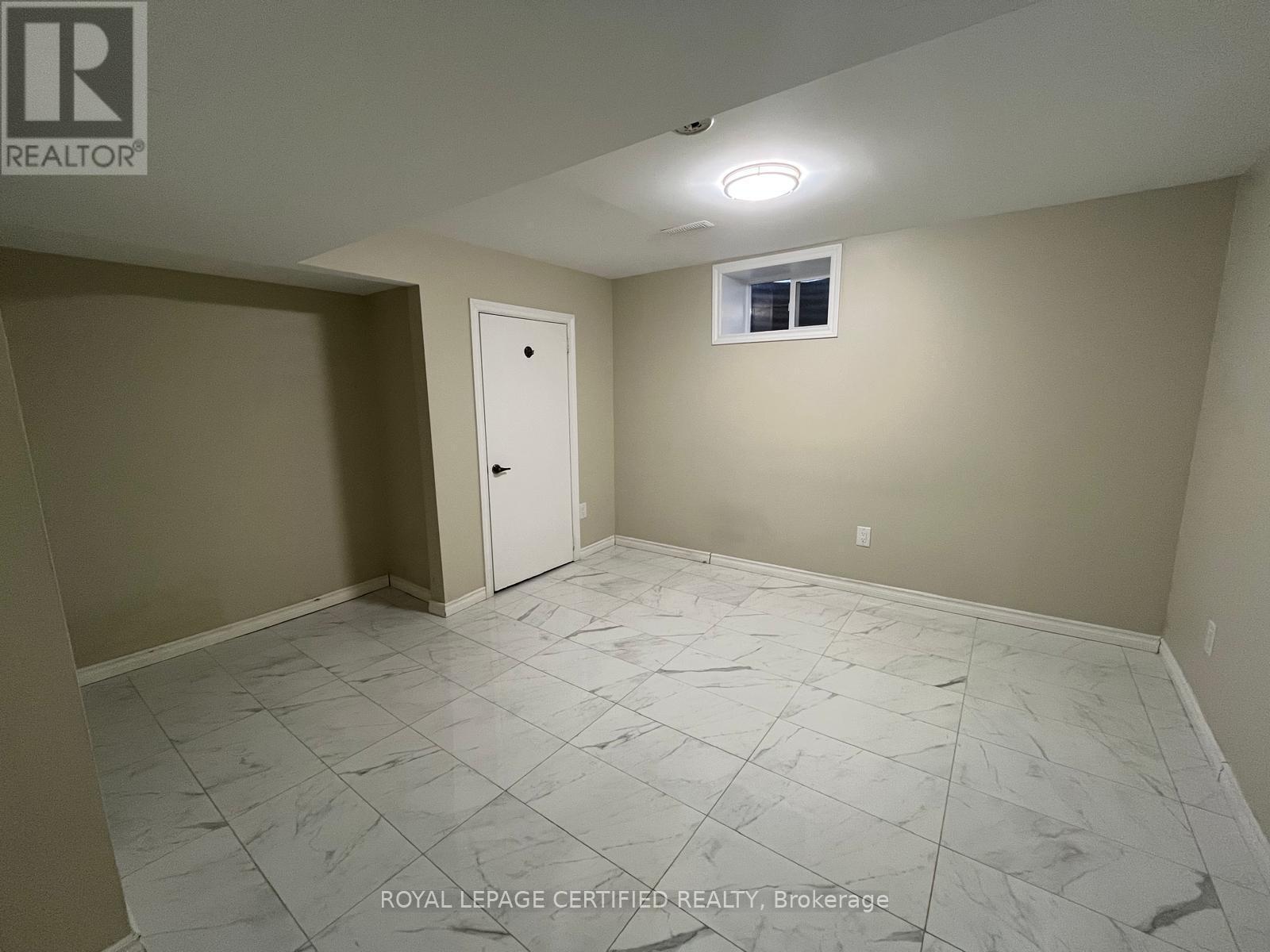 531 Scenic Drive, Hamilton, ON - Indoor