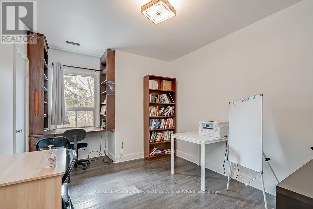 50 Sanders Boulevard, Hamilton, ON - Indoor