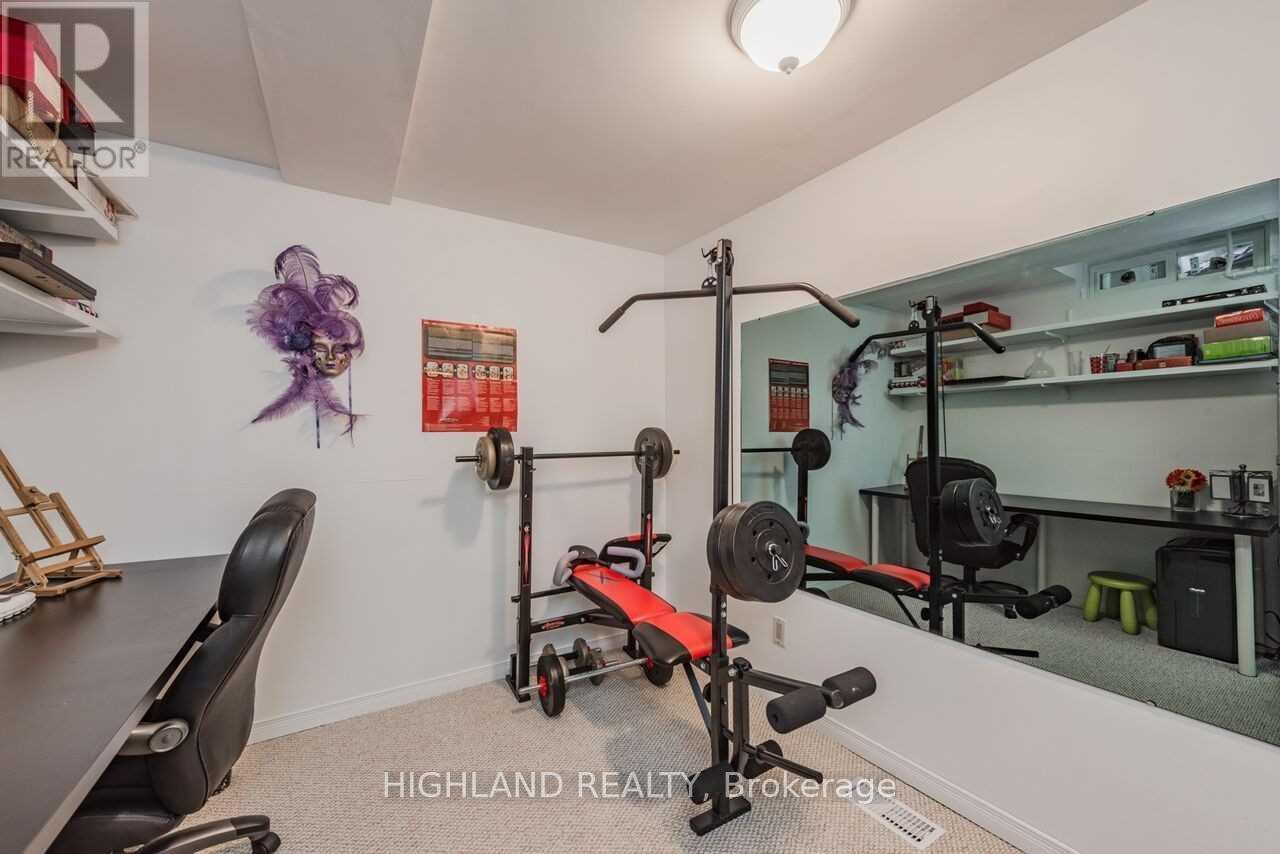4566 Longmoor Road, Mississauga, ON - Indoor Photo Showing Gym Room