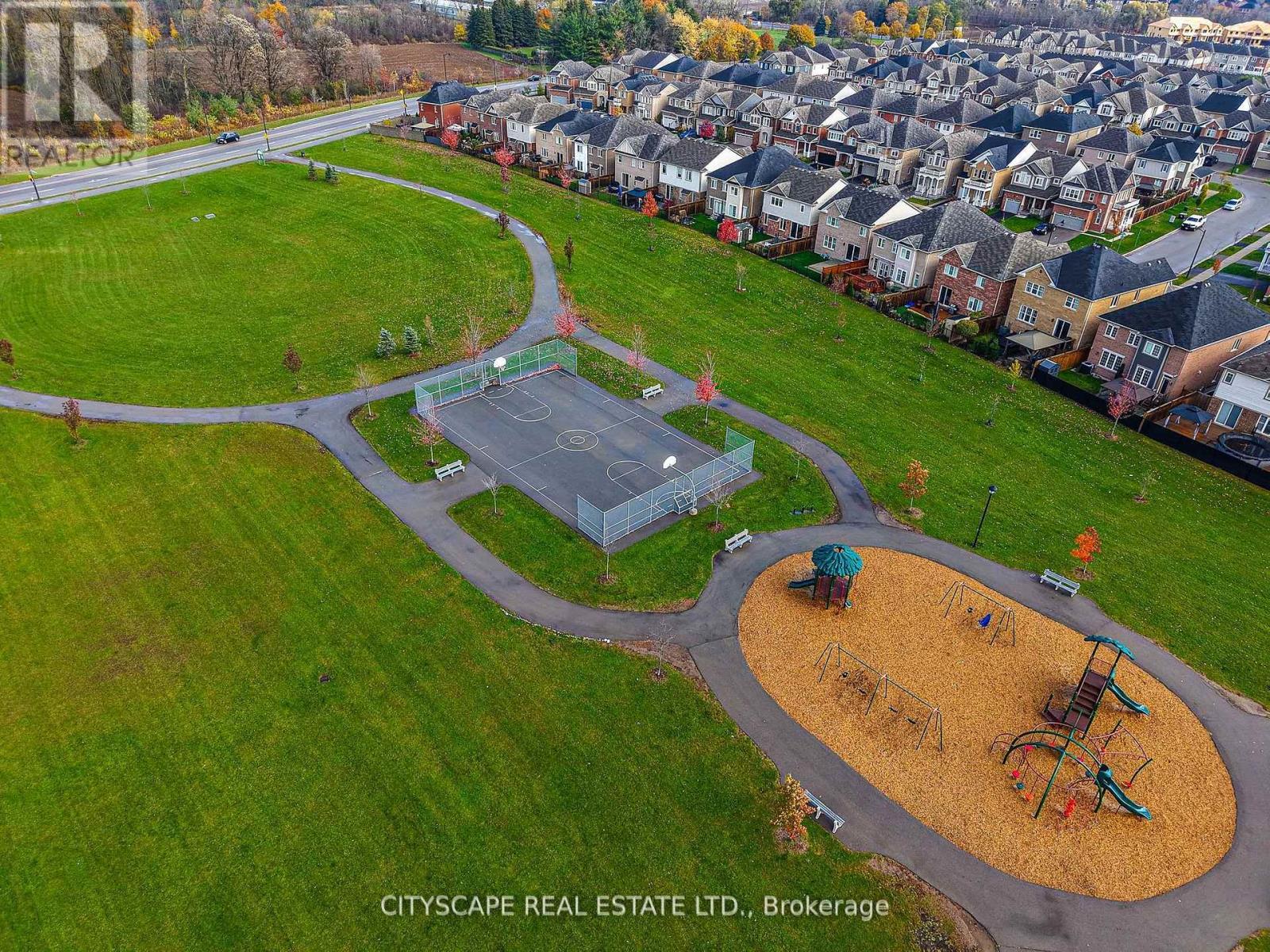 28 Celano Drive, Hamilton, ON - Outdoor With View