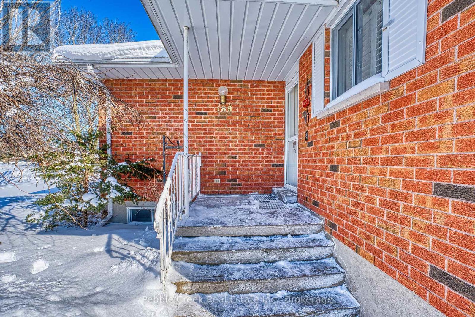 189 Hincks Street, Goderich (Goderich (Town)), ON - Outdoor With Exterior