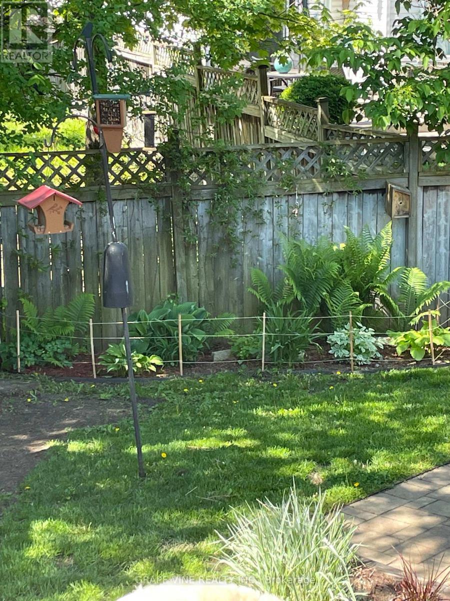 130 Springcreek Crescent, Ottawa, ON - Outdoor