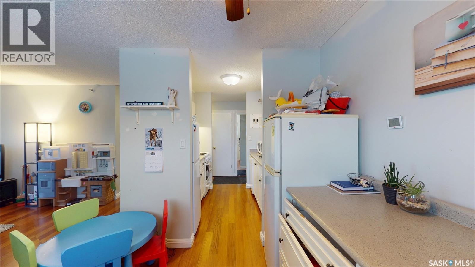 27 111 St Lawrence Crescent, Saskatoon, SK - Indoor