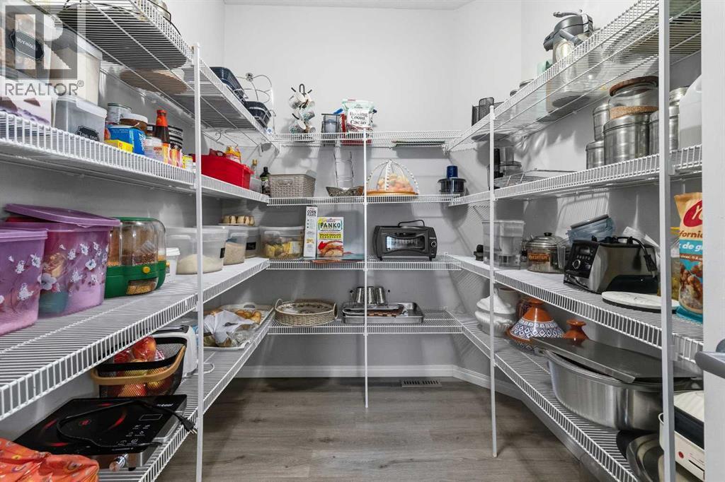 237 Windrow Crescent Sw, Airdrie, AB - Indoor With Storage