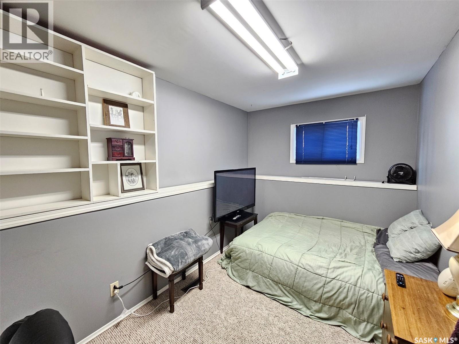 35 Mountain Drive, Carlyle, SK - Indoor Photo Showing Bedroom