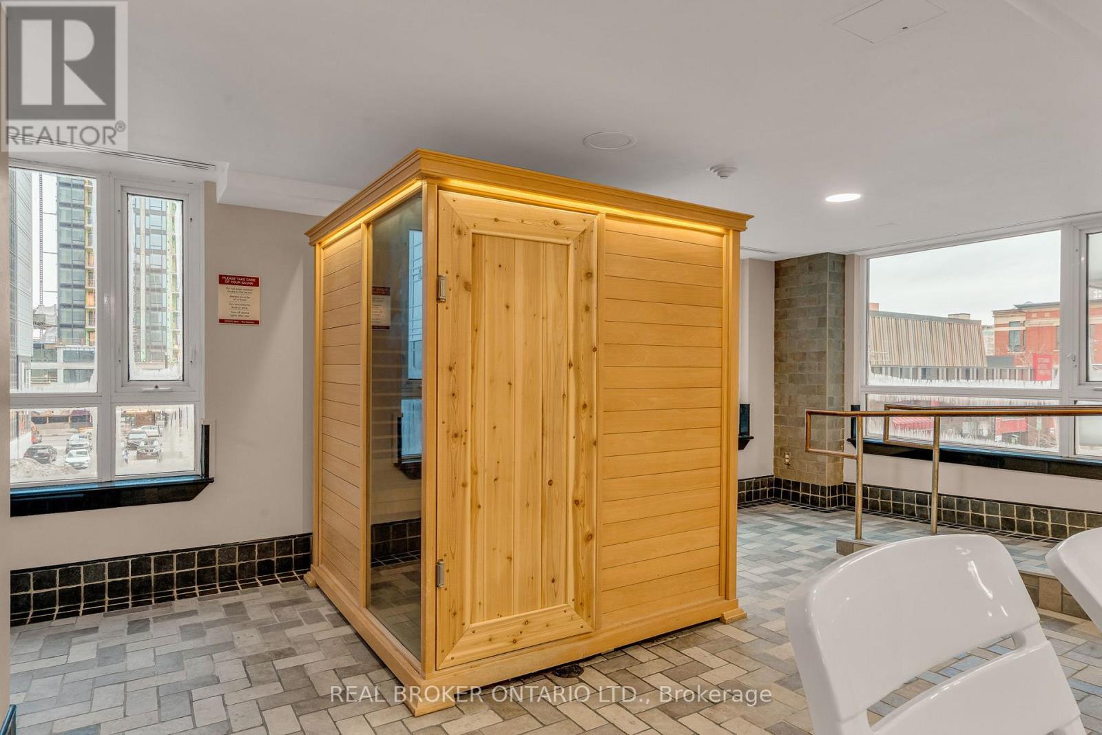 308 - 200 Besserer Street, Ottawa, ON - Indoor Photo Showing Other Room