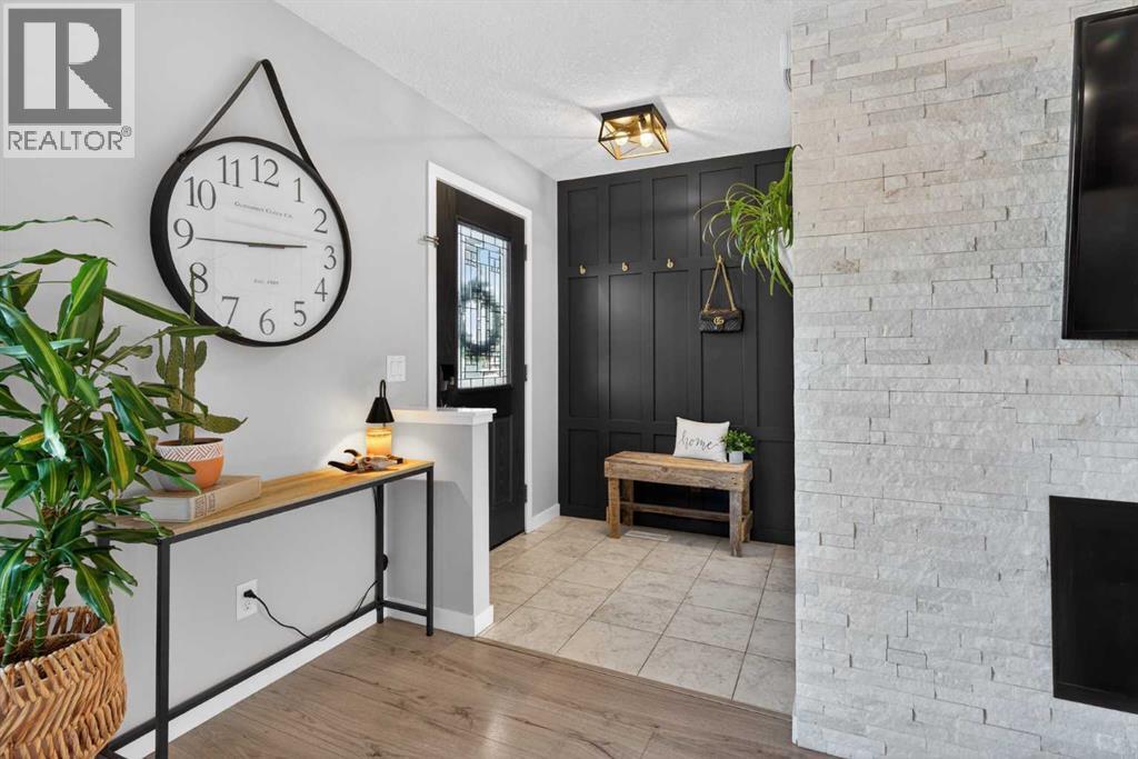 317 Legacy Boulevard Se, Calgary, AB - Indoor Photo Showing Other Room