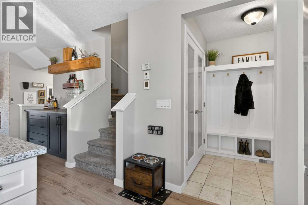 317 Legacy Boulevard Se, Calgary, AB - Indoor Photo Showing Other Room