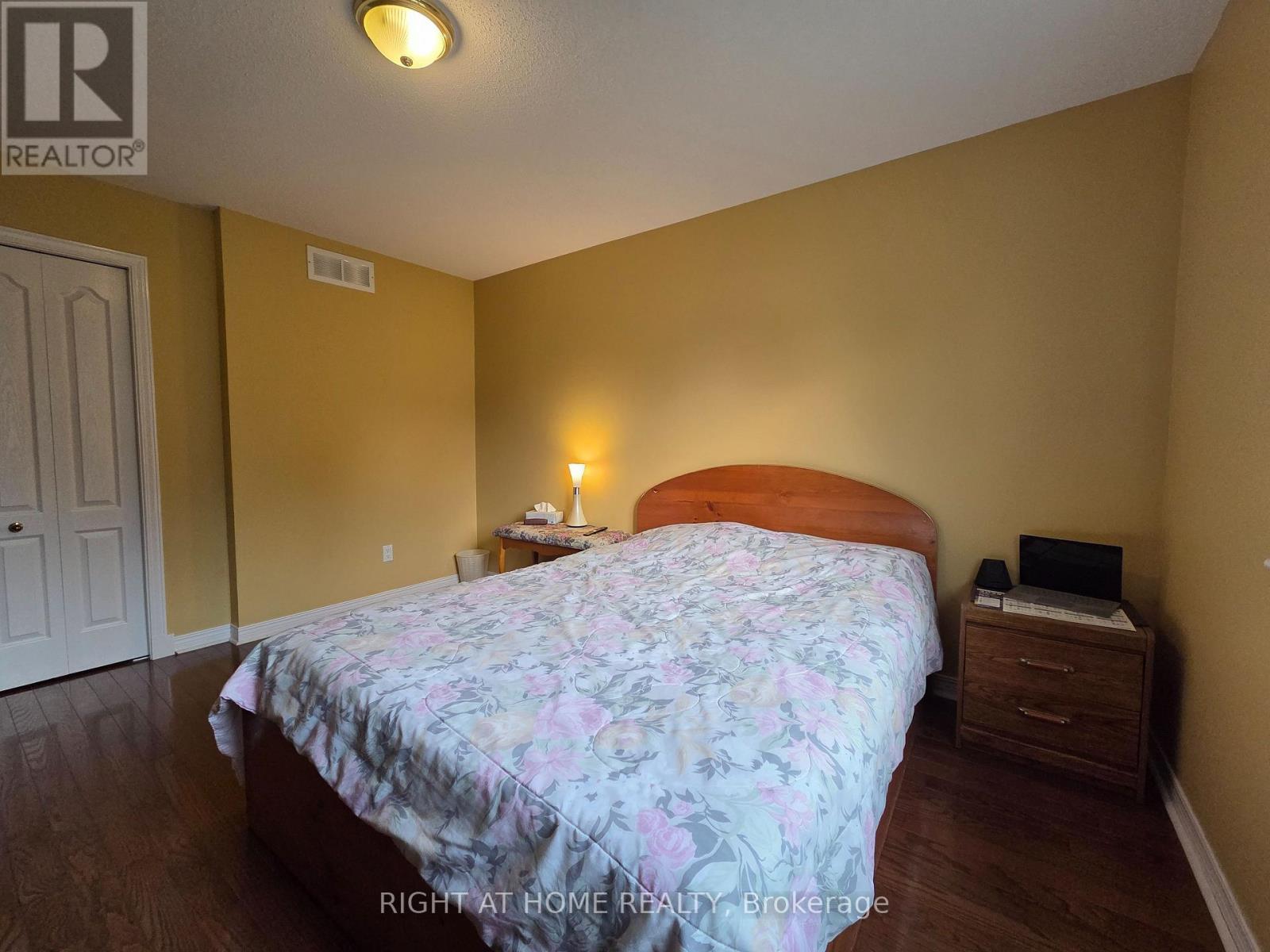 96 Maple Stand Way, Ottawa, ON - Indoor Photo Showing Bedroom
