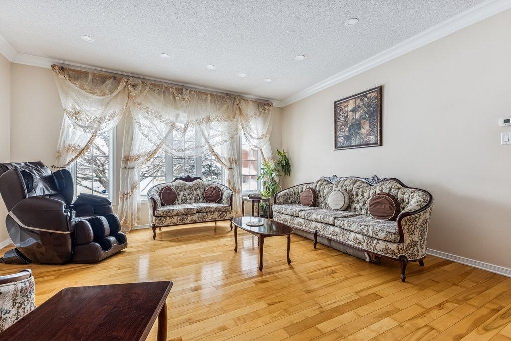 Living room - 65 Rue Alphonse-Daudet, Gatineau (Aylmer), QC - Indoor Photo Showing Living Room