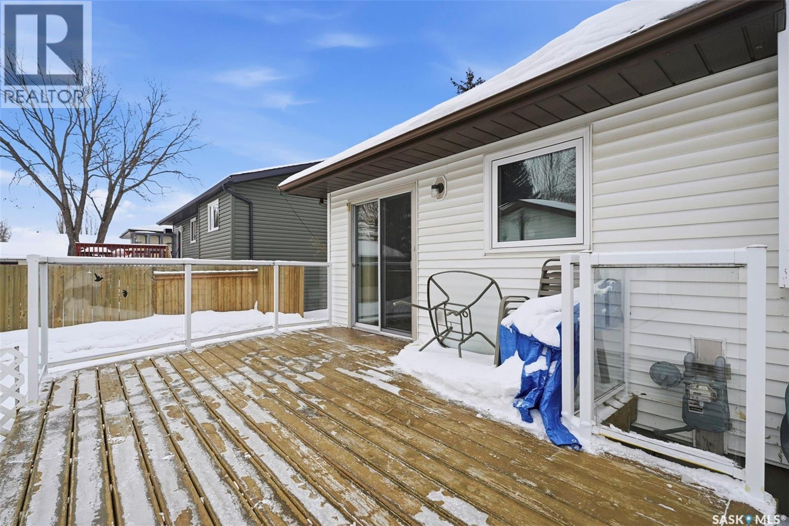 1007 Kingsmere Boulevard, Saskatoon, SK - Outdoor With Deck Patio Veranda With Exterior
