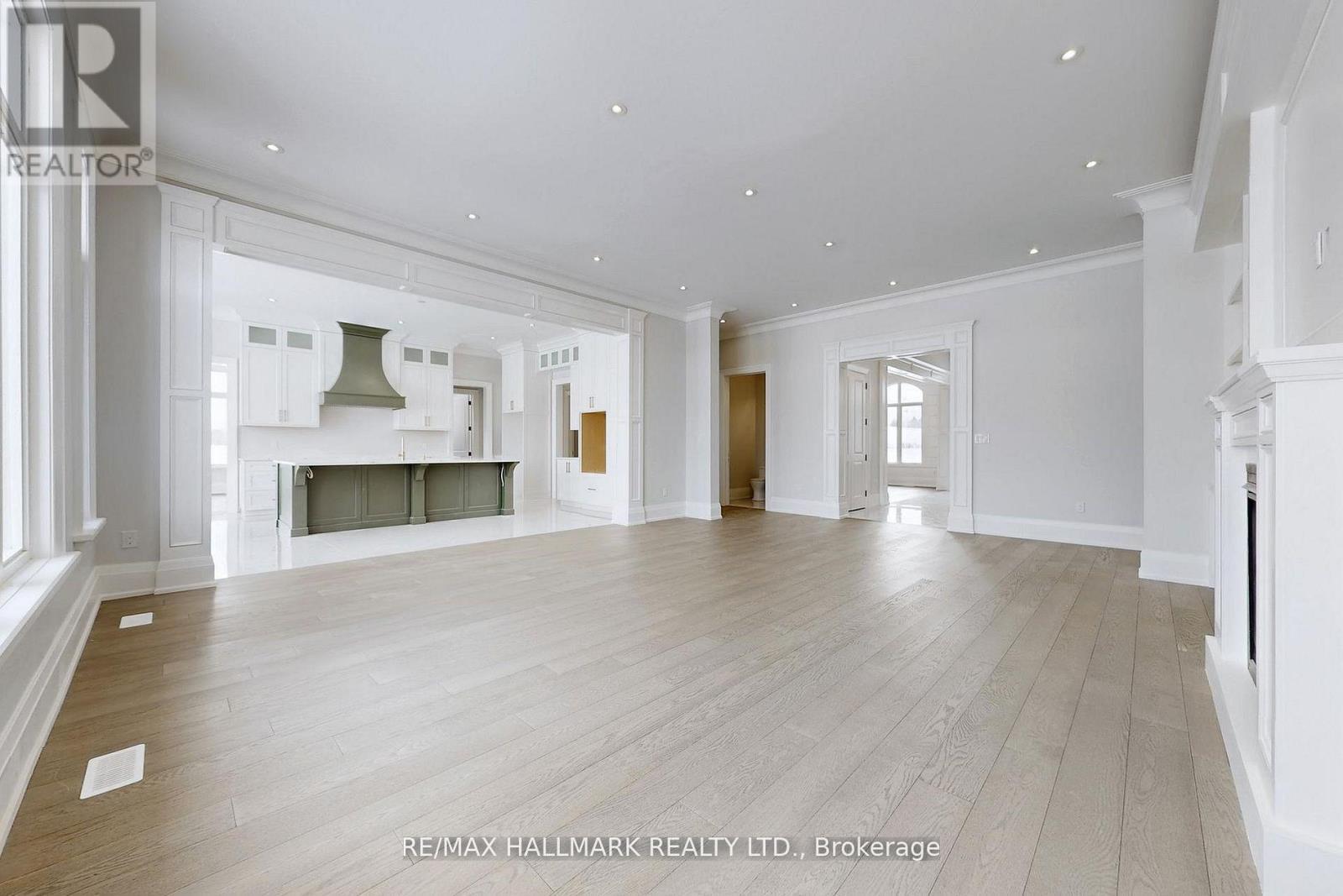 753281 2Nd Line Ehs, Mono, ON - Indoor