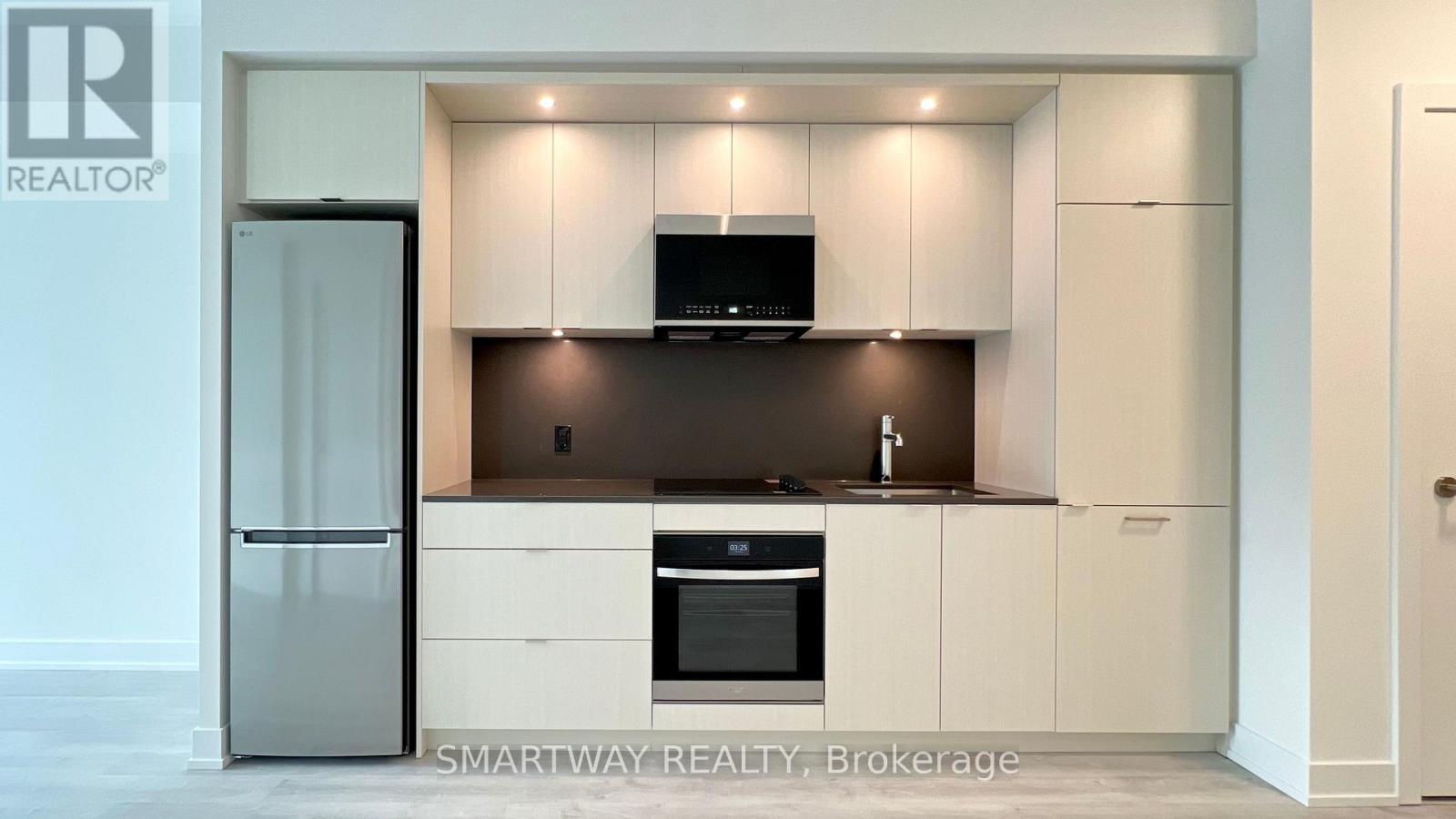 606 - 25 Cordova Avenue, Toronto, ON -