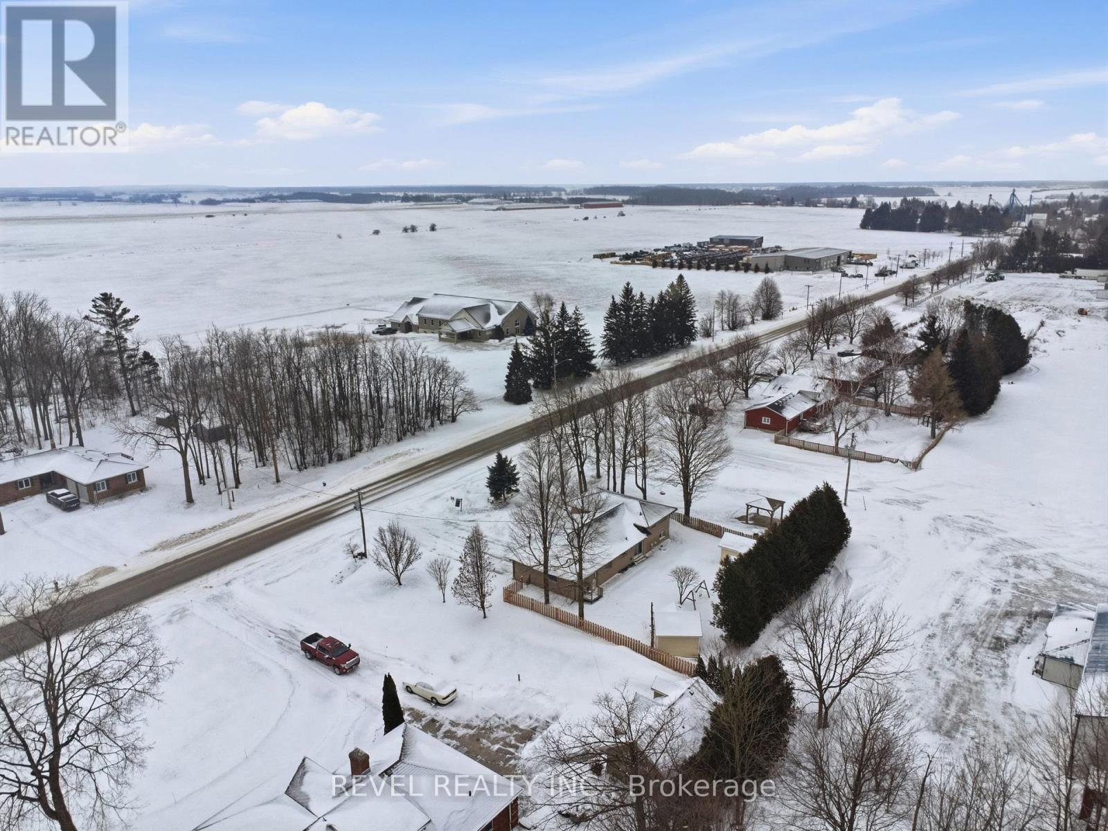109 Mcgivern Street, Mapleton, ON - Outdoor With Body Of Water With View