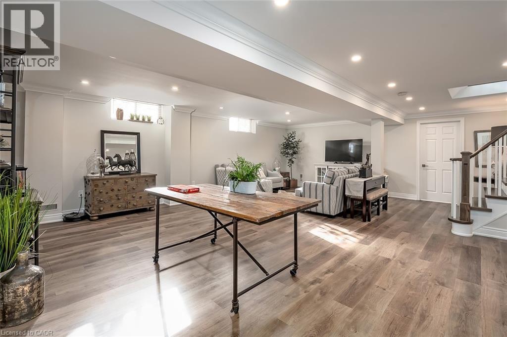 4252 Sarazen Drive, Burlington, ON - Indoor