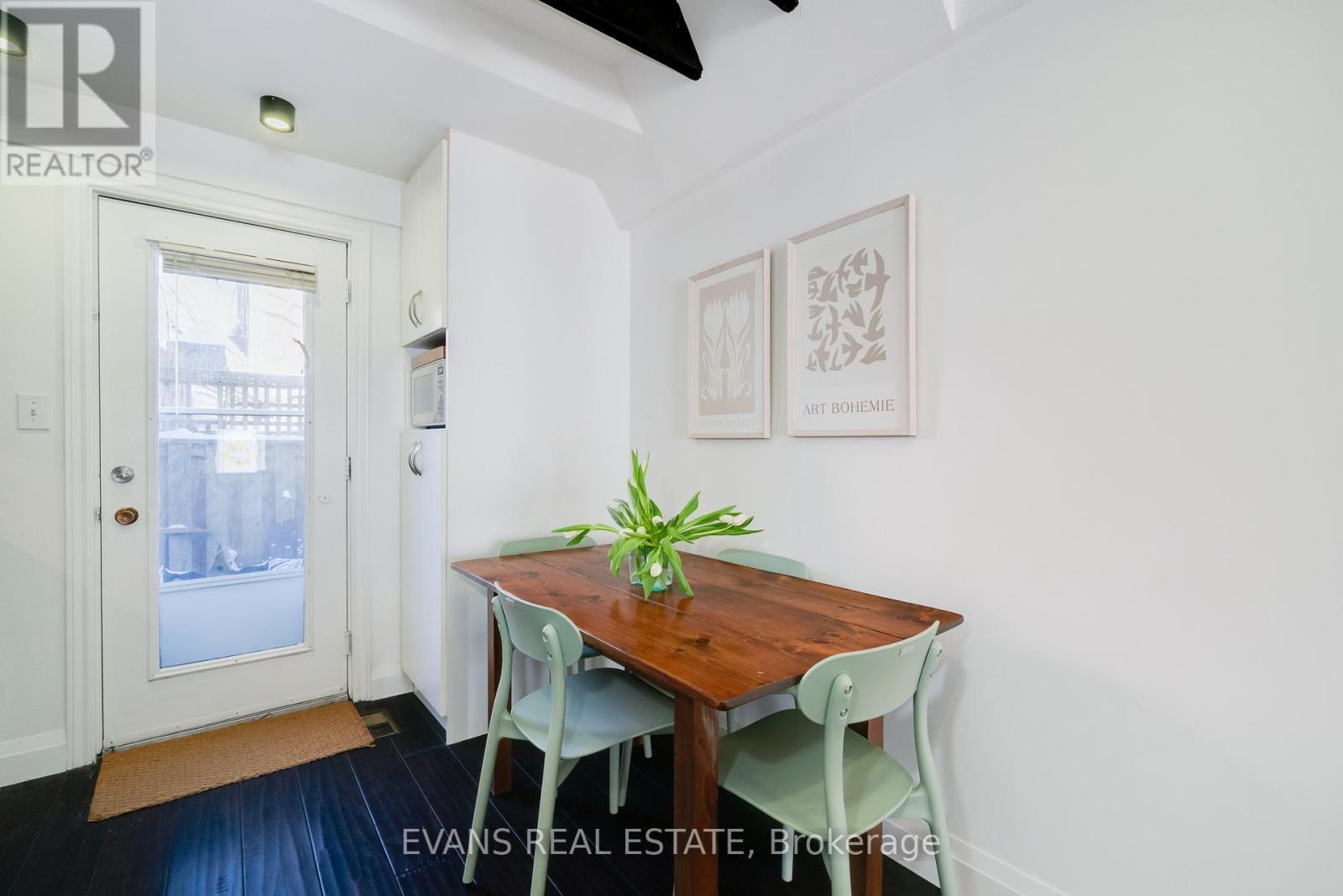 448 Gerrard St E Eat-in Kitchen - 448 Gerrard Street E, Toronto, ON - Indoor Photo Showing Dining Room