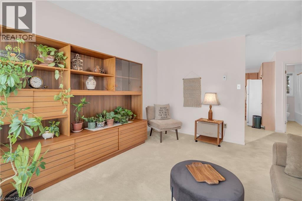 50 South Drive, Kitchener, ON - Indoor