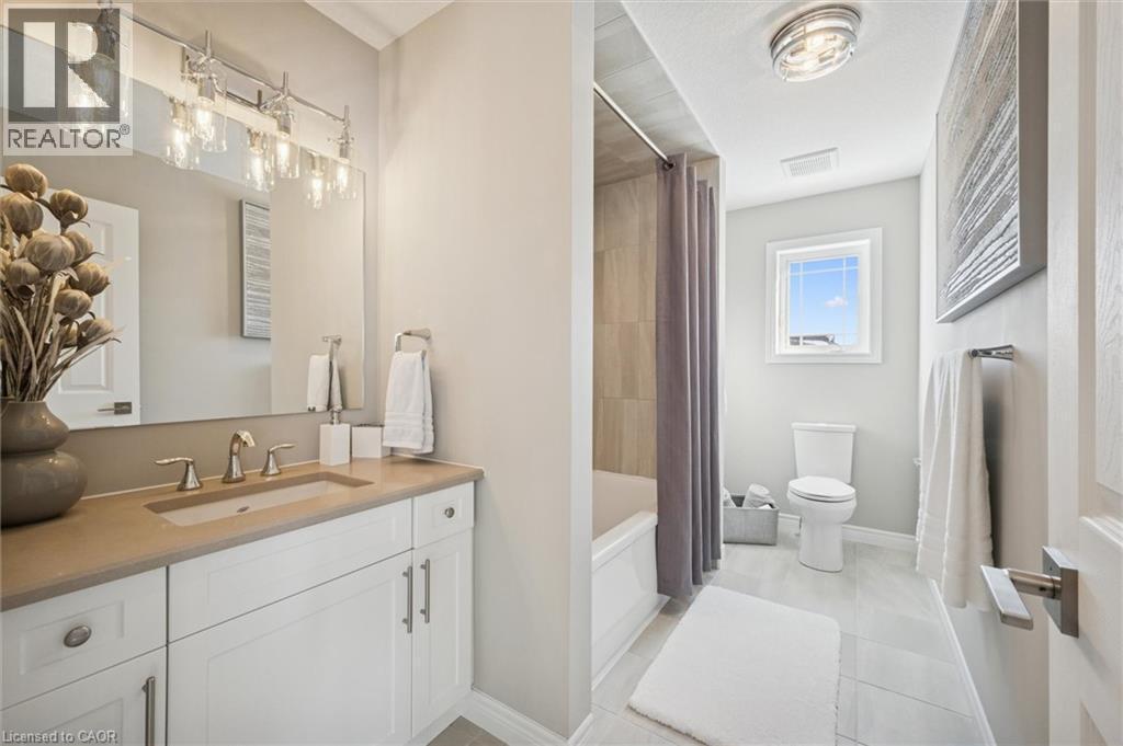 97 Rivertrail Avenue, Kitchener, ON - Indoor Photo Showing Bathroom