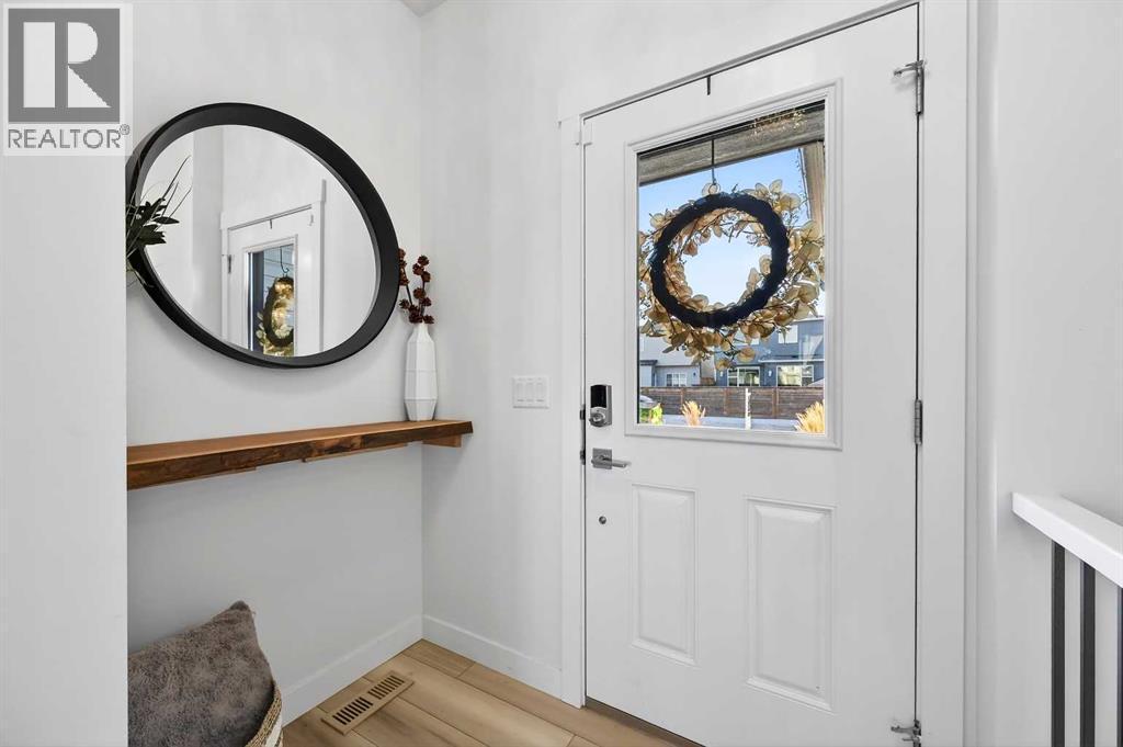 47 Walgrove Park Se, Calgary, AB - Indoor Photo Showing Other Room