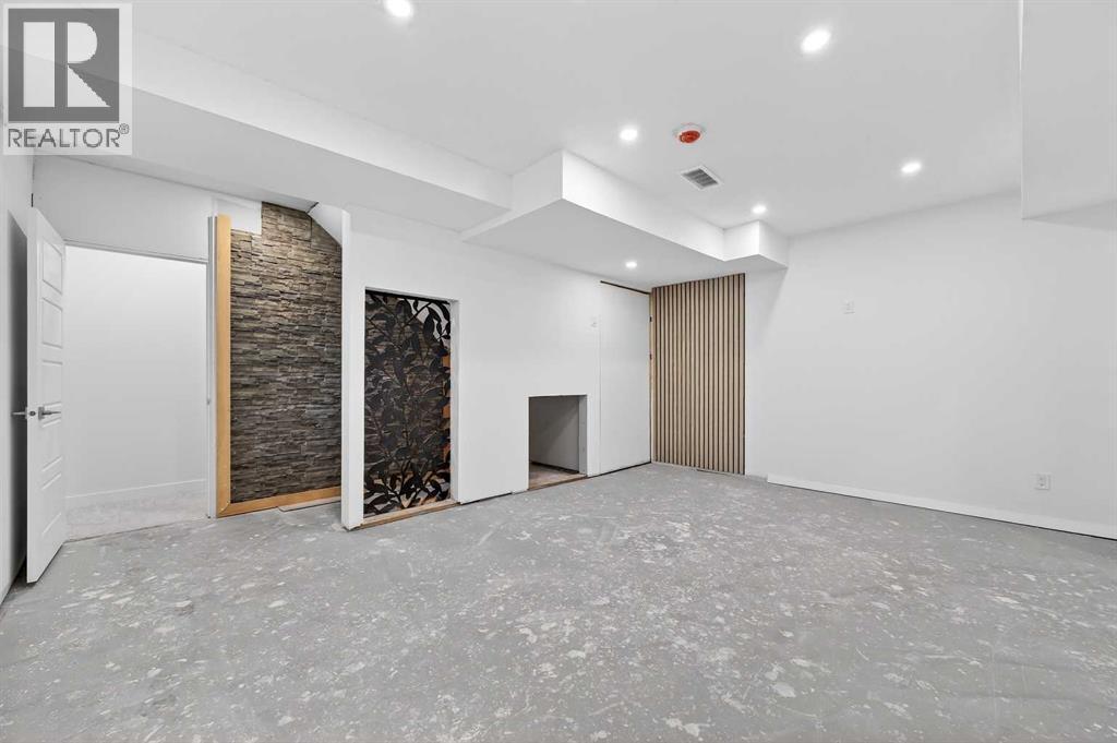 47 Walgrove Park Se, Calgary, AB - Indoor Photo Showing Other Room