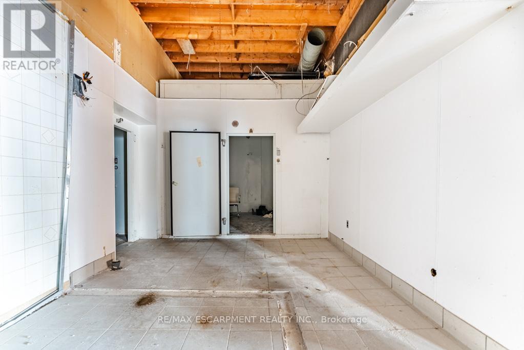 434 Plains Road E, Burlington, ON