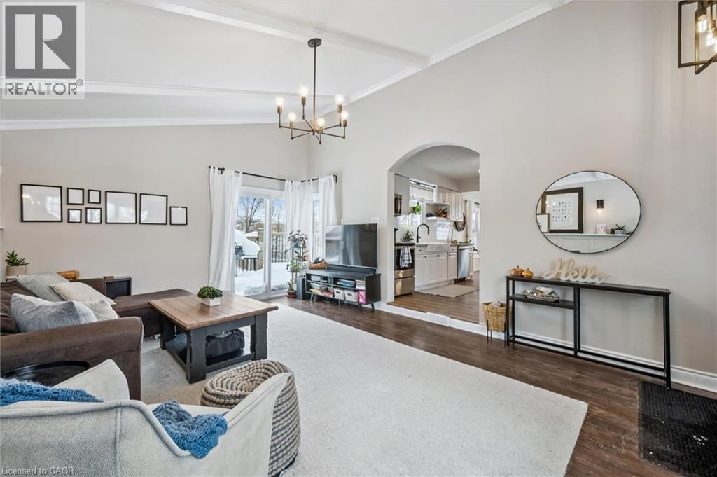 69 Heiman Street, Kitchener, ON - Indoor