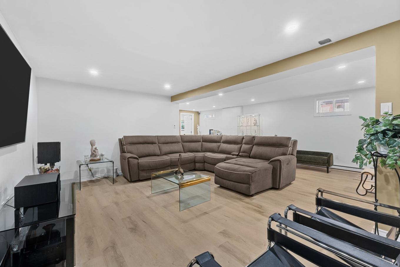 Sous-sol - 486 Rue Donatien, Laval (Fabreville), QC - Indoor