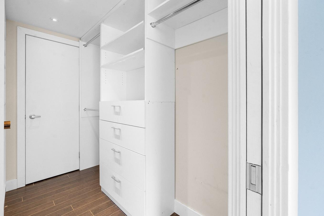 Bedroom - 4-28 Rue St-Joseph, Lévis (Desjardins), QC - Indoor Photo Showing Other Room