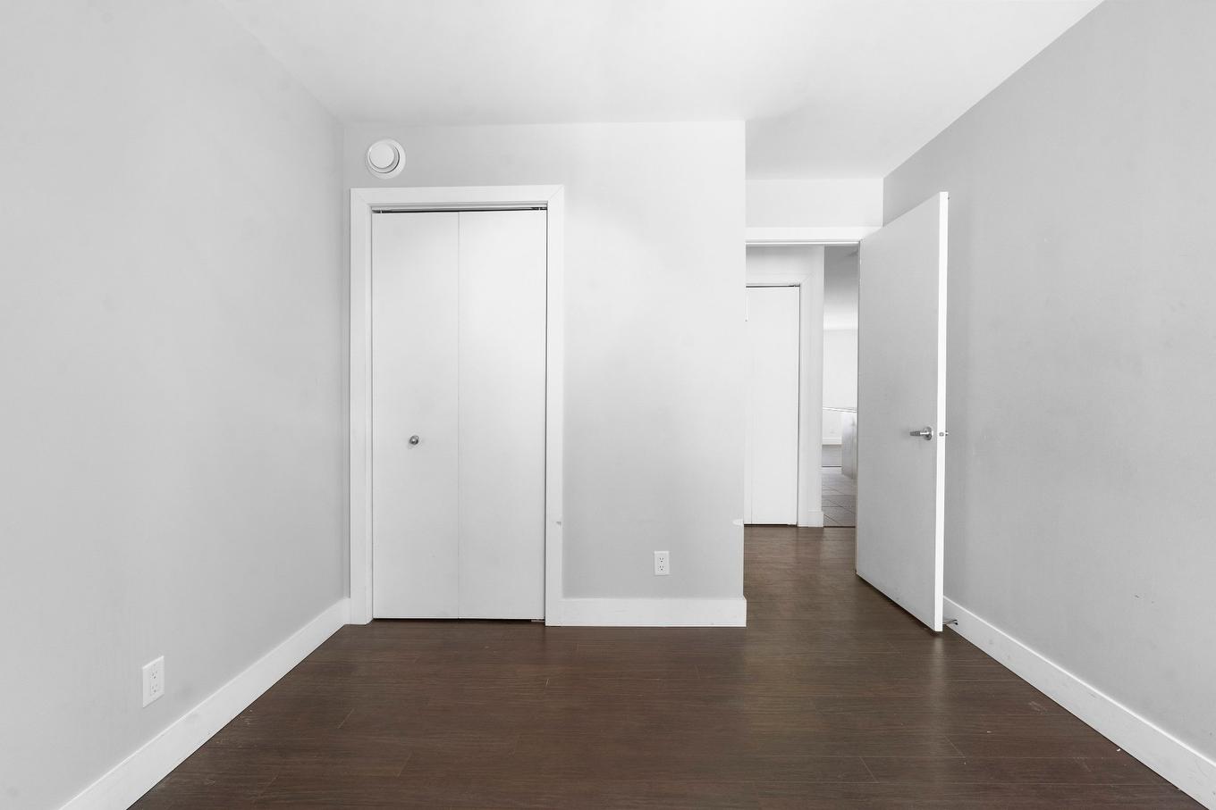 Bedroom - 4-28 Rue St-Joseph, Lévis (Desjardins), QC - Indoor Photo Showing Other Room