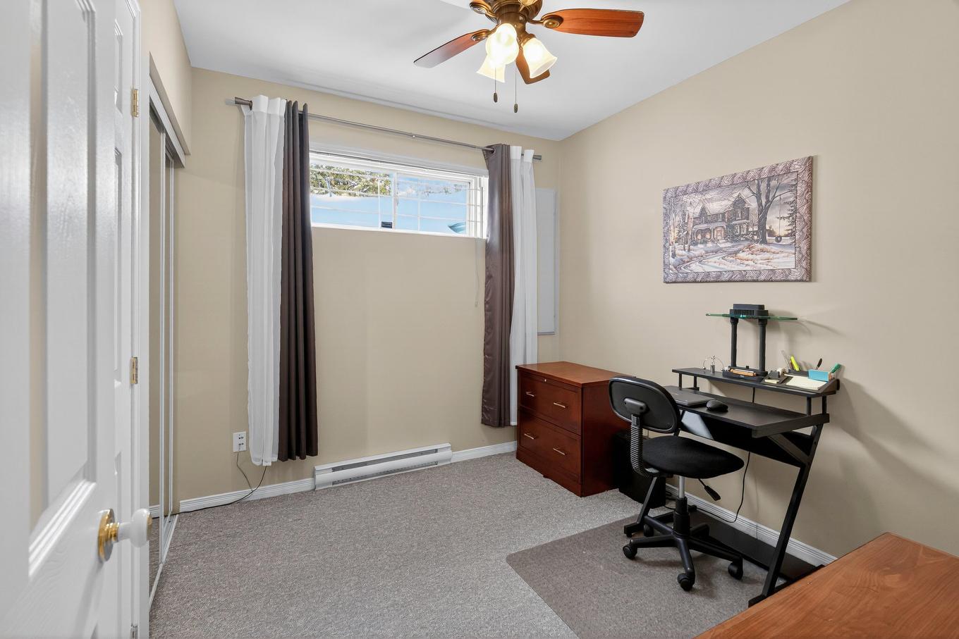 Chambre à coucher - 134 Rue Édouard-Gagnon, Gatineau (Aylmer), QC - Indoor Photo Showing Office