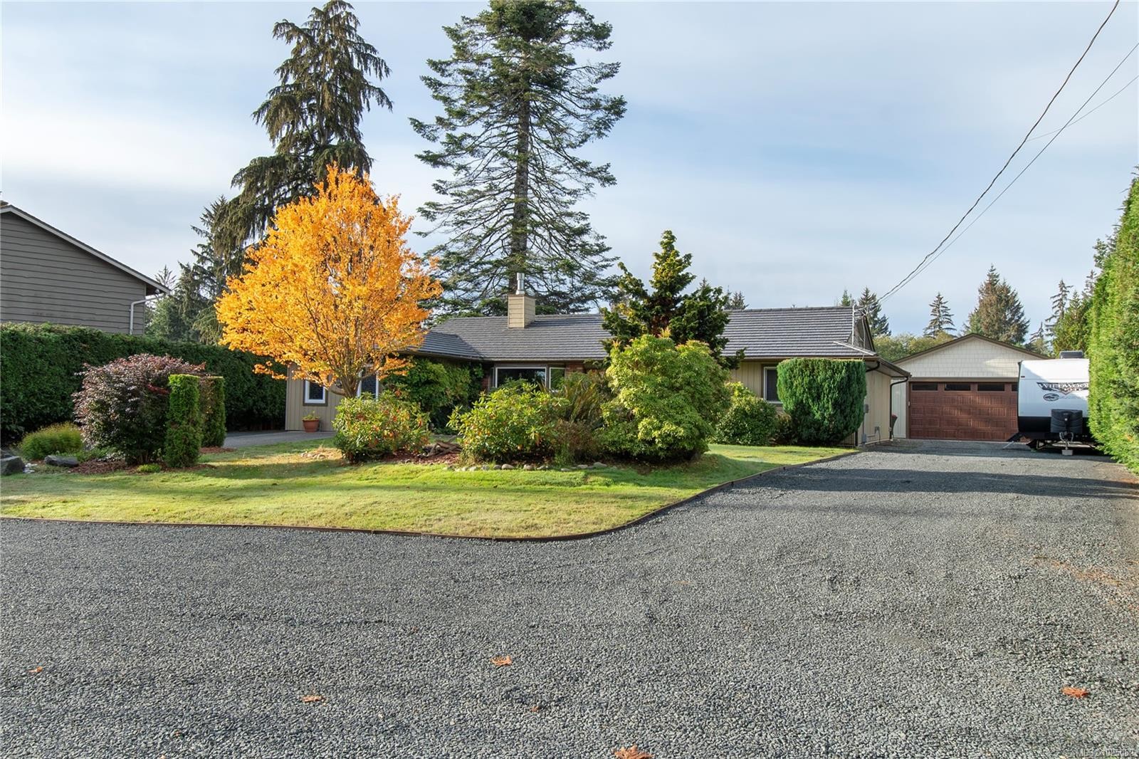 3879 Wavecrest Rd, Campbell River, BC