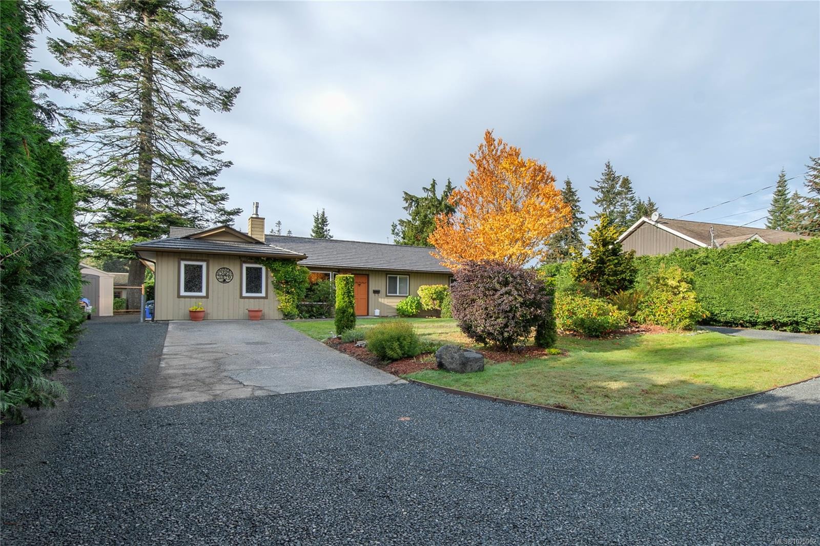 3879 Wavecrest Rd, Campbell River, BC