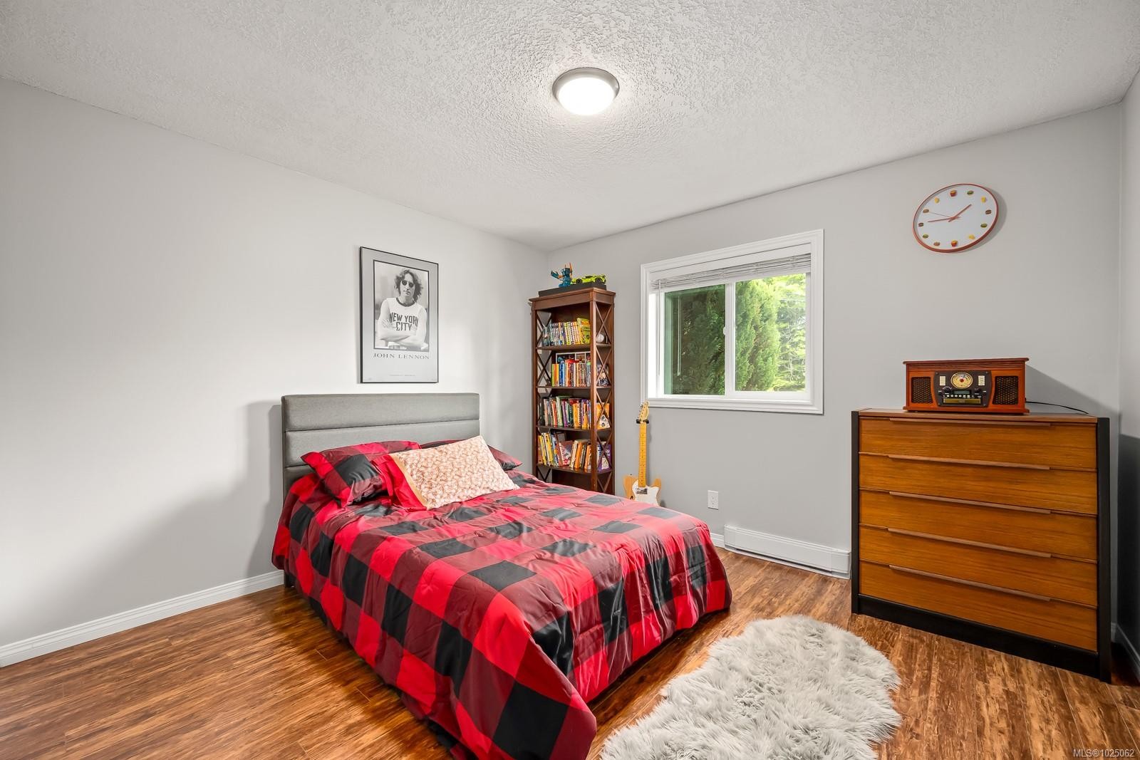 3879 Wavecrest Rd, Campbell River, BC