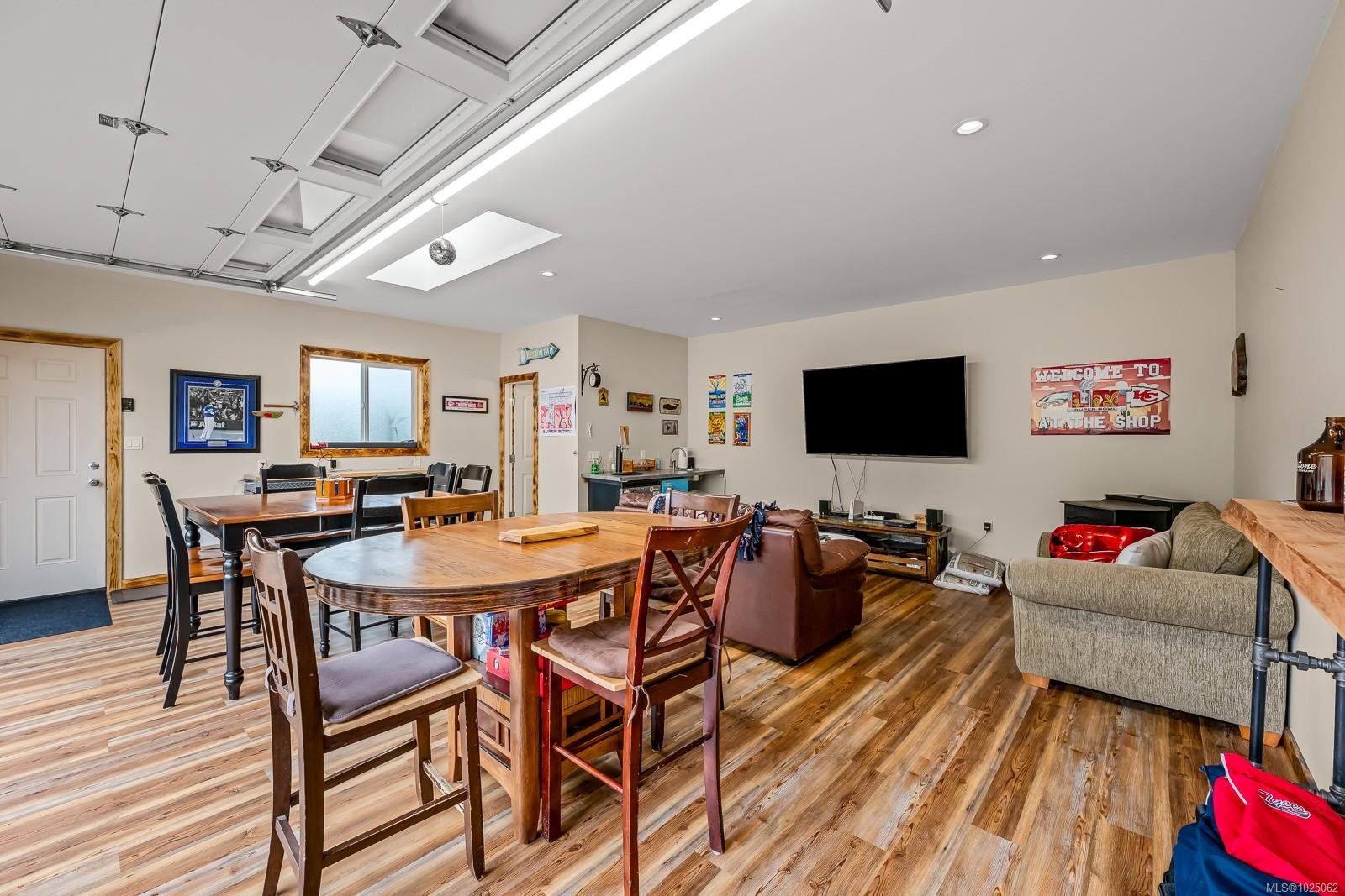 3879 Wavecrest Rd, Campbell River, BC