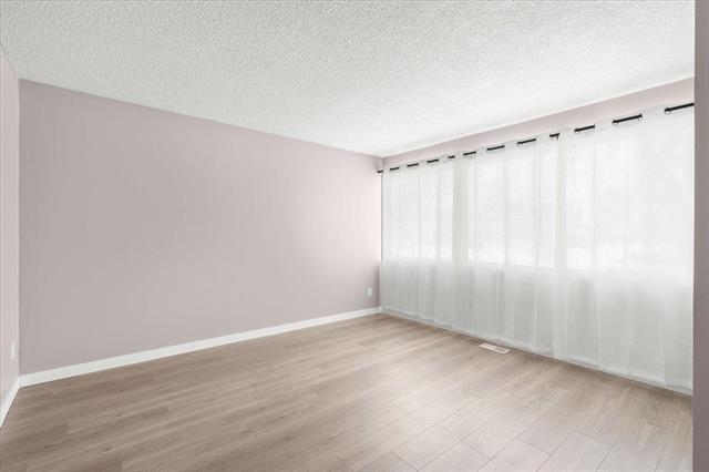 131 Berkshire Bay, Winnipeg, MB