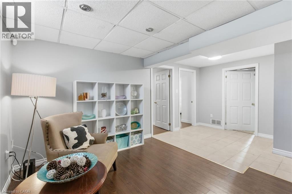 65 Thistlemoor Drive, Caledonia, ON - Indoor Photo Showing Other Room