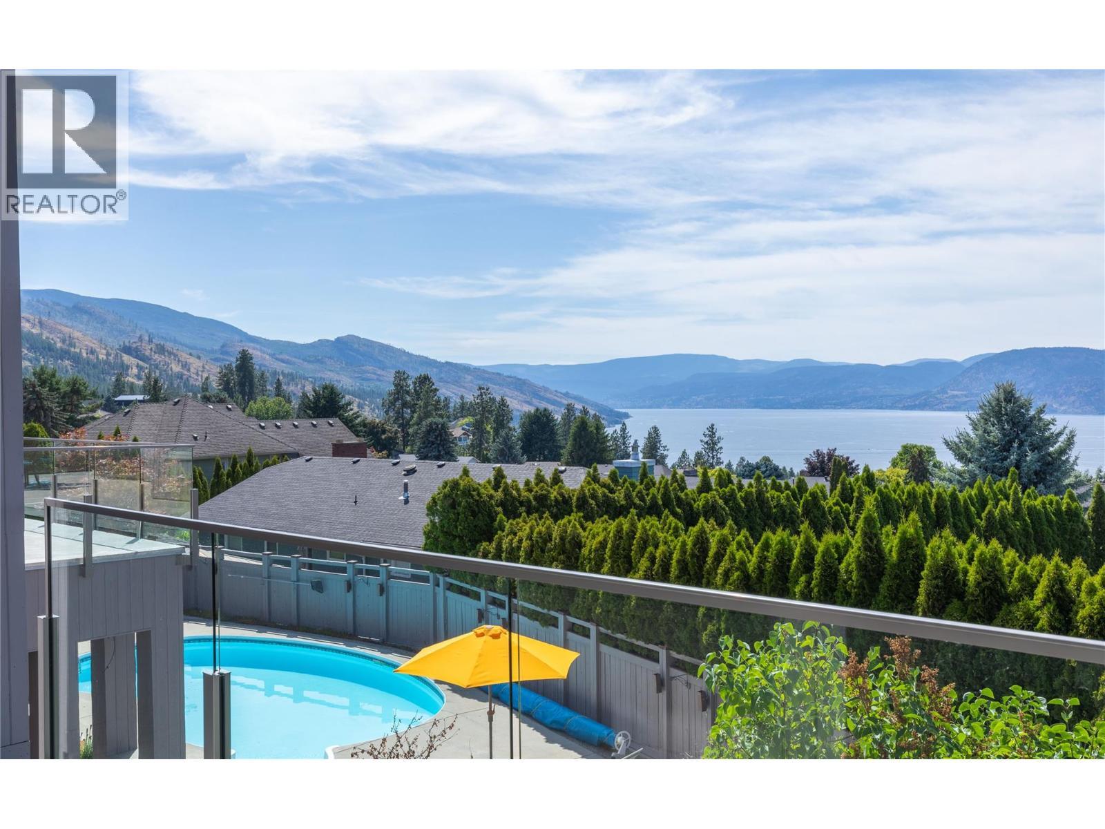 344 Raven Drive, Kelowna, BC - Outdoor With Body Of Water With View