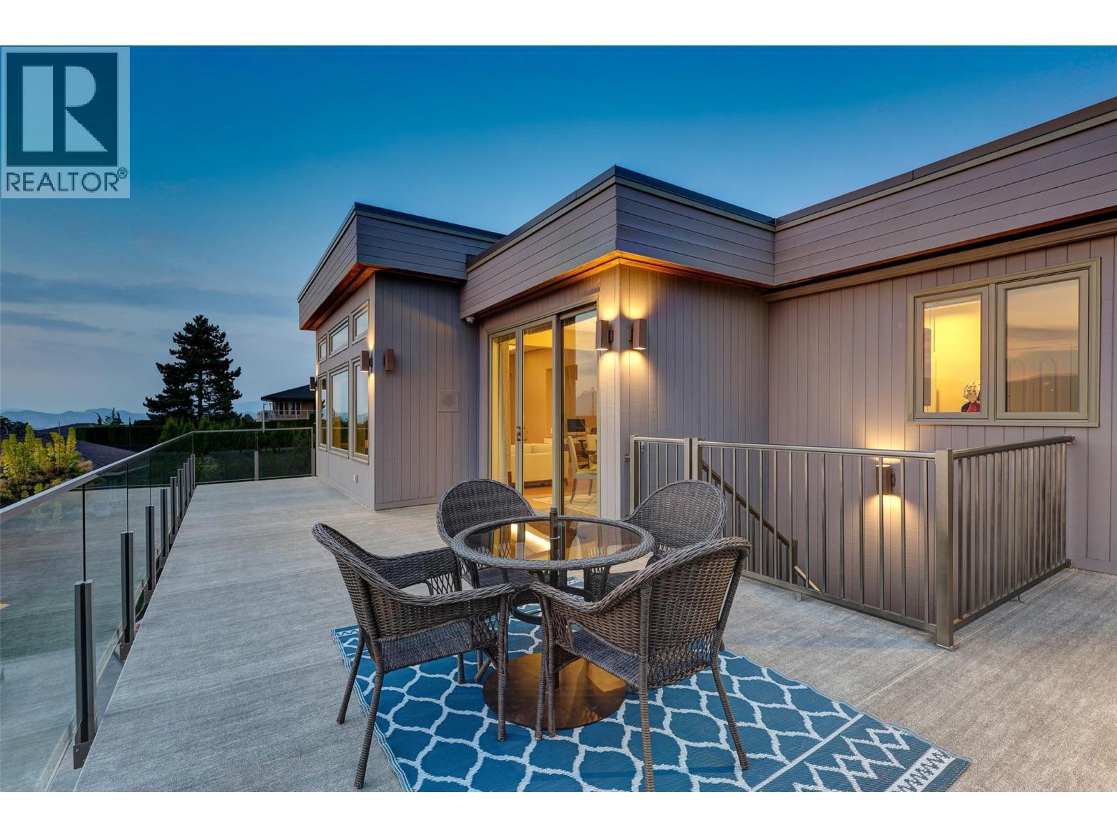 344 Raven Drive, Kelowna, BC - Outdoor With Deck Patio Veranda With Exterior