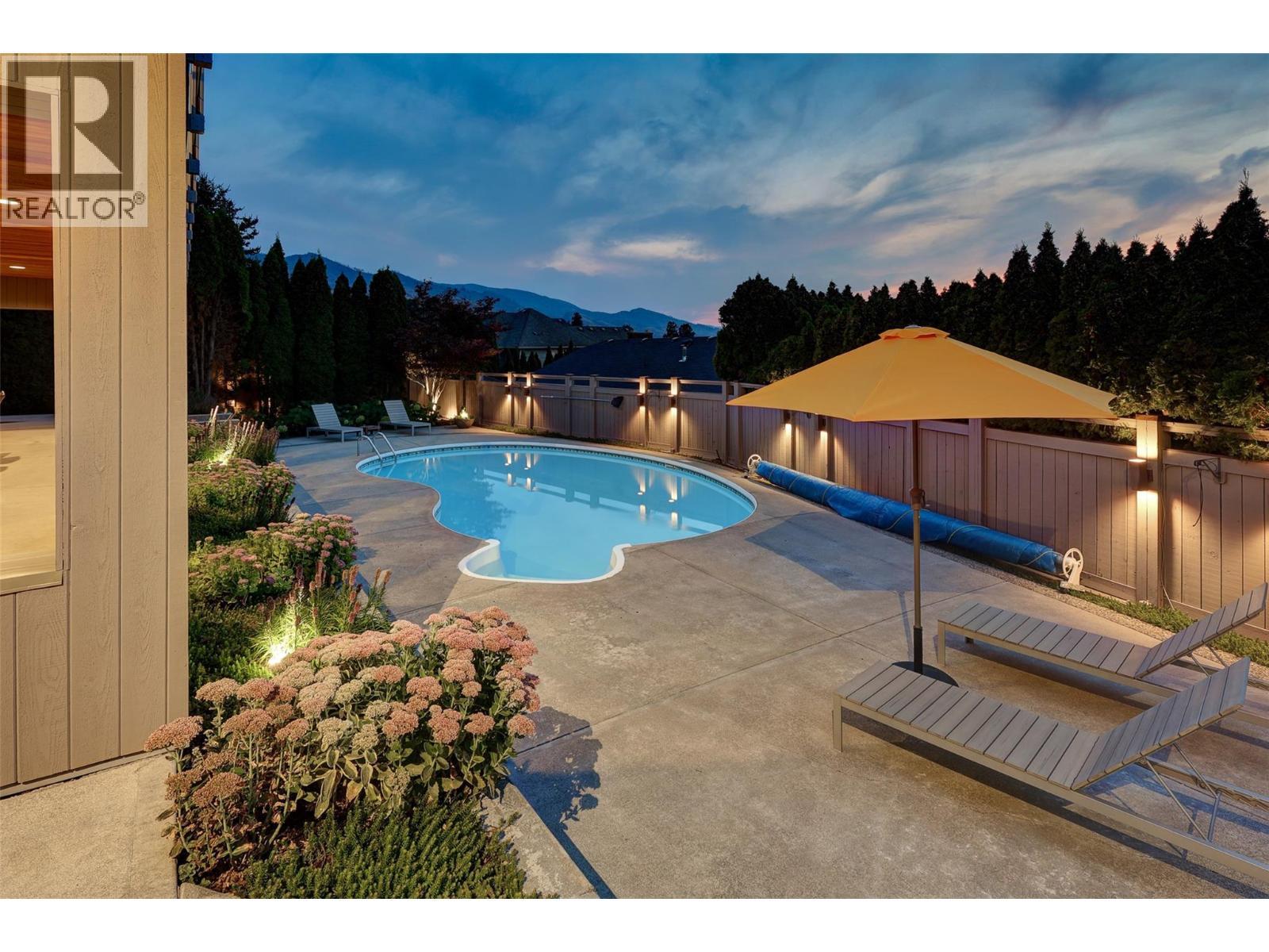 344 Raven Drive, Kelowna, BC - Outdoor With In Ground Pool