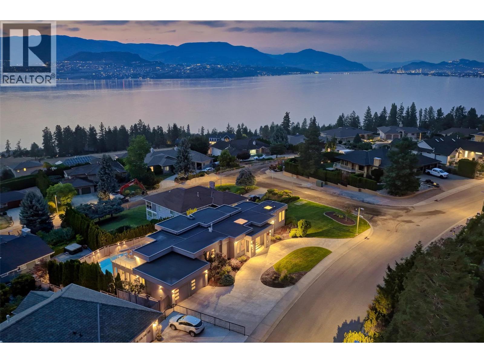 344 Raven Drive, Kelowna, BC - Outdoor With Body Of Water With View