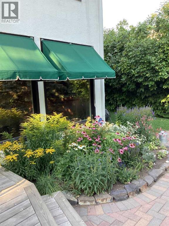 327 Willow Ridge Place Se, Calgary, AB - Outdoor